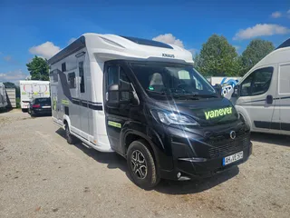 Knaus LIVE WAVE Wohnmobil von vorne links